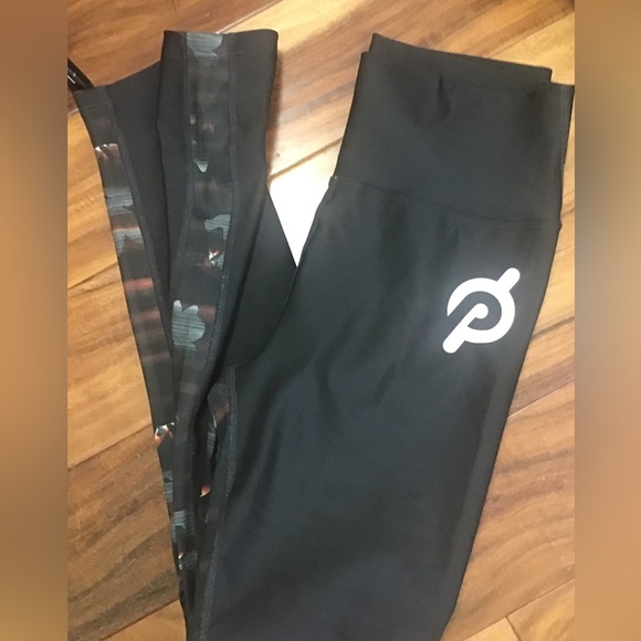 Peloton Show Up Floral Legging Black Size Large - Picture 7 of 8